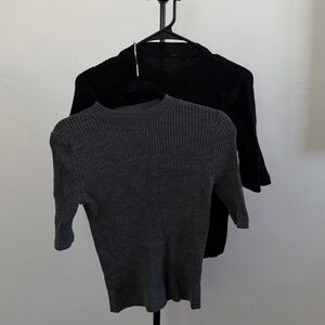 Uniqlo Women’s Black & Grey Ribbed Knit Sweater (Large)